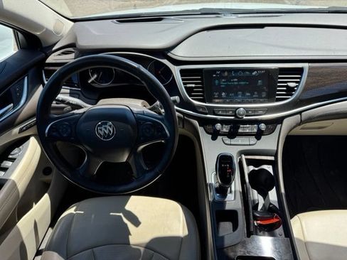 Used 2018 Buick LaCrosse Premium FWD image 17