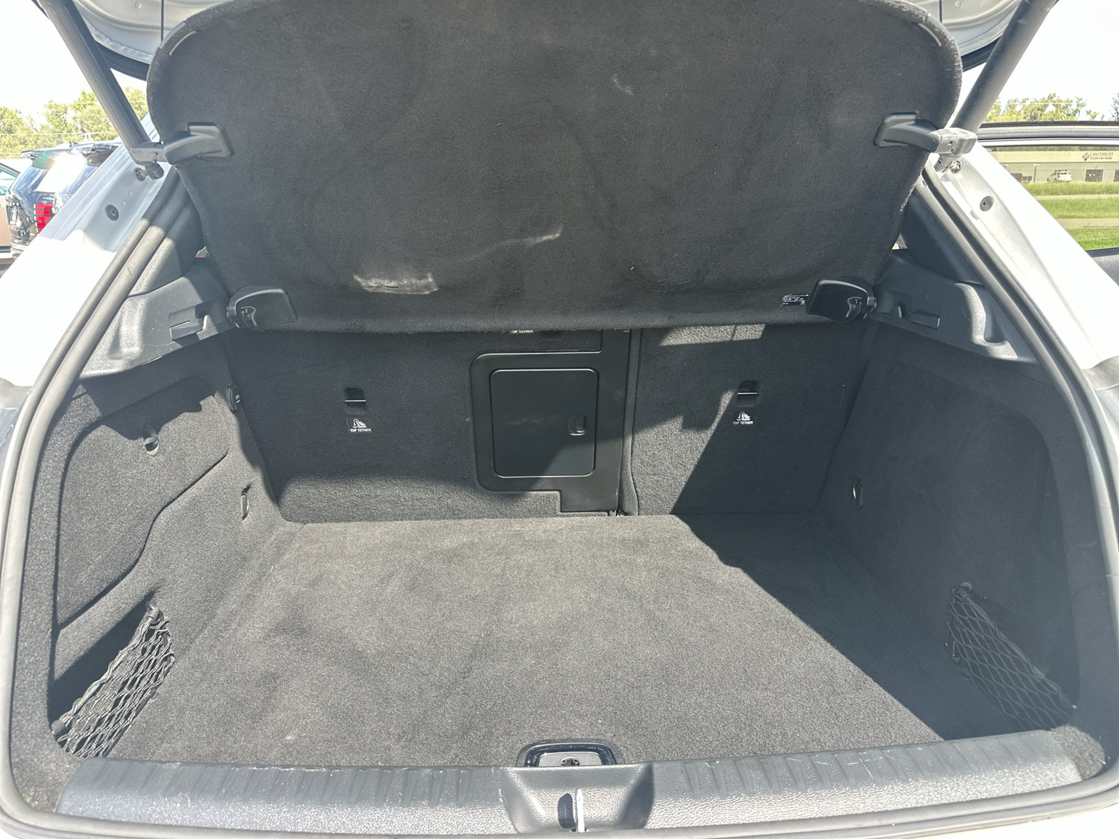 Used 2018 Mercedes-Benz GLA 250 4MATIC w/ Premium Package image 37