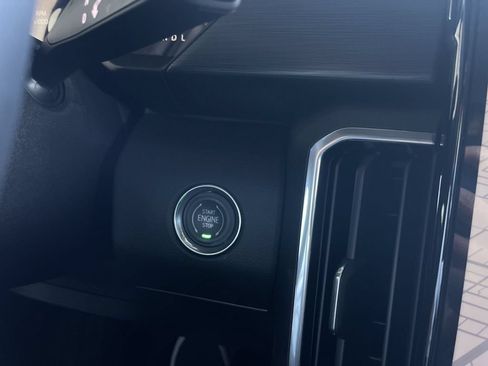 New 2026 GMC Acadia Elevation w/ Elevation Premium Package FWD image 17
