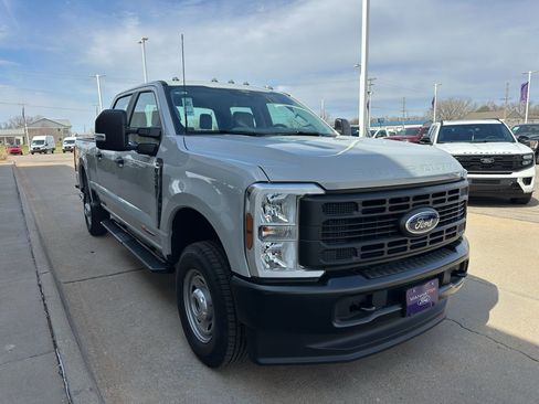 New 2026 Ford F250 XL AWD/4WD image 2