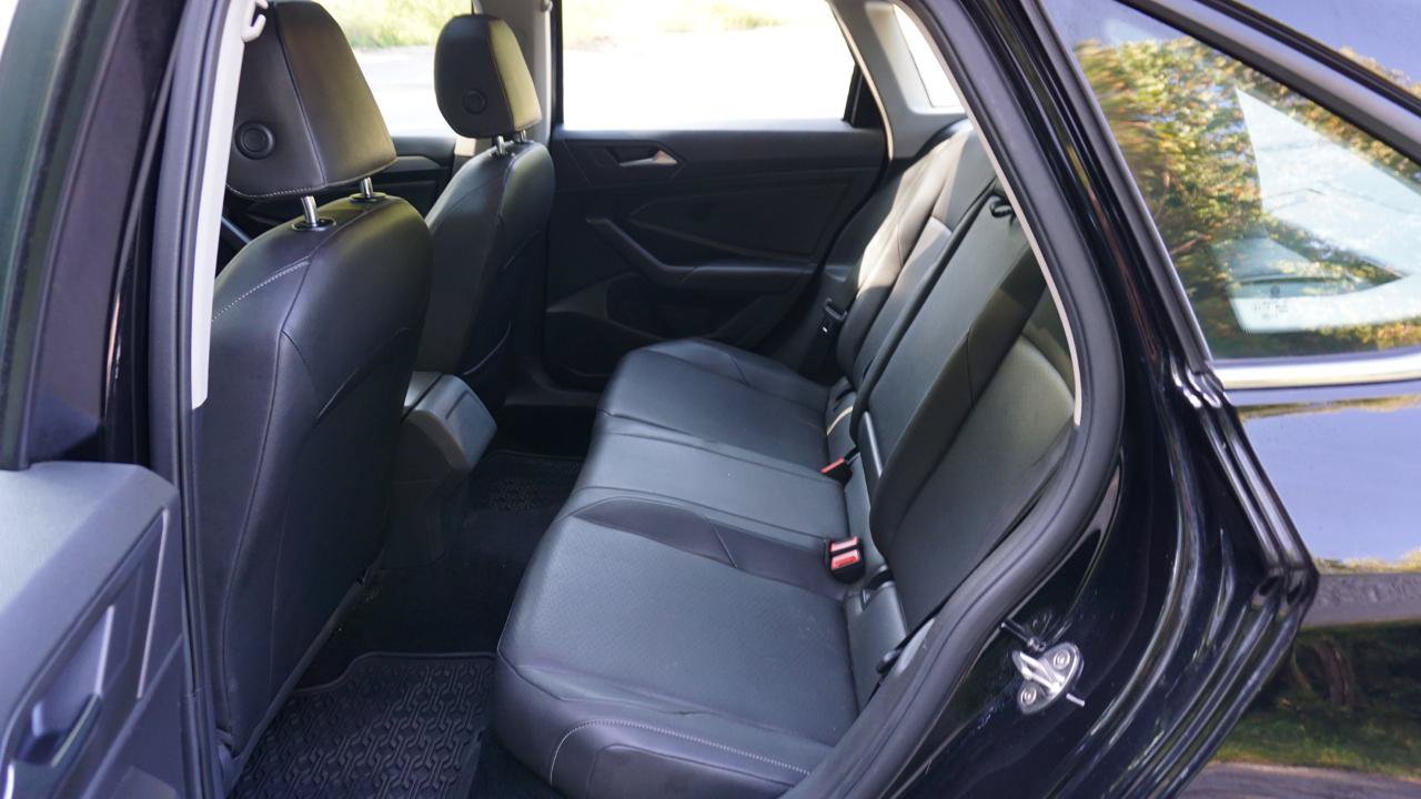 Used 2019 Volkswagen Jetta SE FWD image 27