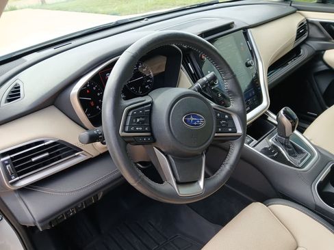 Used 2024 Subaru Outback Limited AWD/4WD image 18