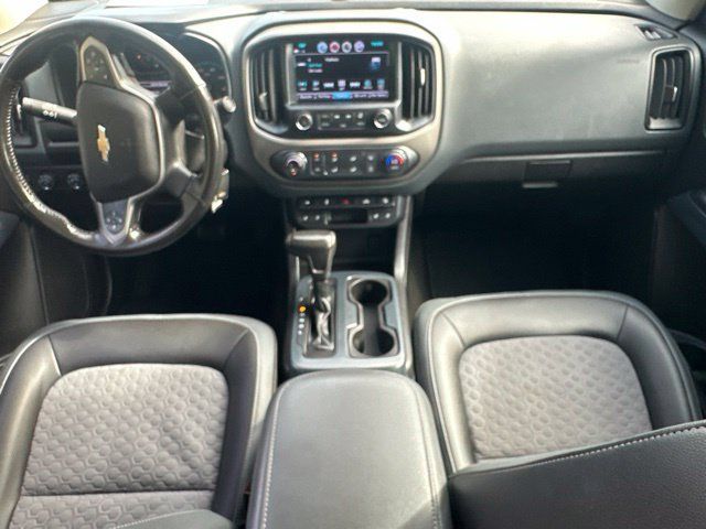 Used 2017 Chevrolet Colorado Z71 AWD/4WD image 19