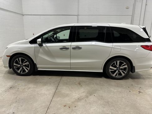 Used 2019 Honda Odyssey Elite image 8