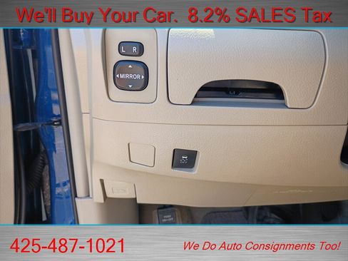 Used 2011 Toyota Camry LE FWD image 14