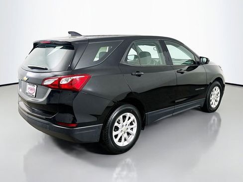 Used 2019 Chevrolet Equinox LS image 17