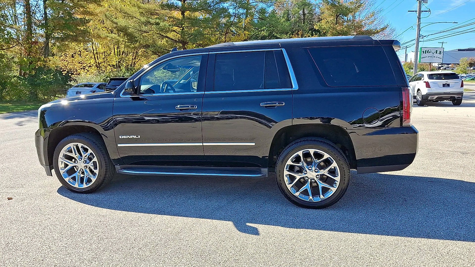 Used 2018 GMC Yukon Denali w/ Open Road Package AWD/4WD image 6