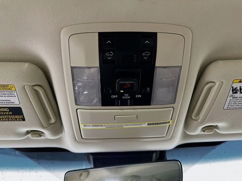 Used 2023 Lexus GX 460 Premium image 18