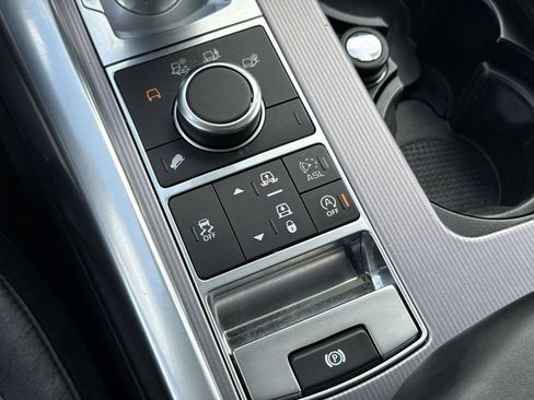 Used 2016 Land Rover Range Rover Sport HSE AWD/4WD image 19
