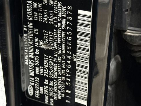 Used 2019 Kia Sorento L FWD image 28