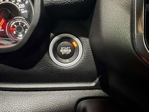 Used 2022 RAM 1500 Laramie image 27