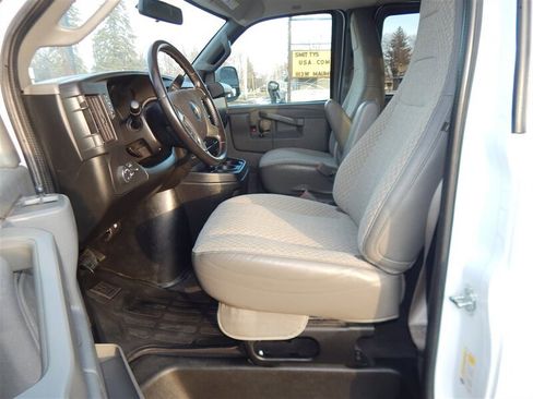 Used 2019 Chevrolet Express 3500 LS w/ Cold Climate Package image 17