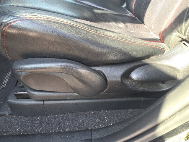 Used 2012 MAZDA MAZDA5 Grand Touring FWD image 22