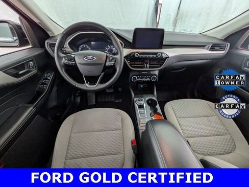 Certified 2022 Ford Escape SE w/ SE Sport Appearance Package image 10