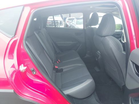 Certified 2025 Subaru Crosstrek 2.5i Premium AWD/4WD image 32