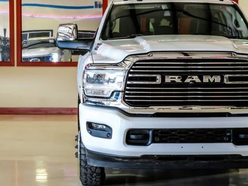 Used 2024 RAM 3500 Laramie w/ Towing Technology Group image 46