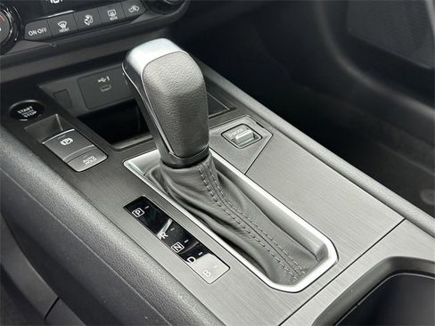 New 2026 Nissan Kicks SV image 24