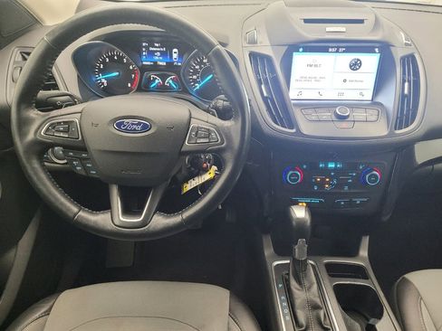 Used 2017 Ford Escape SE w/ Equipment Group 201A image 22