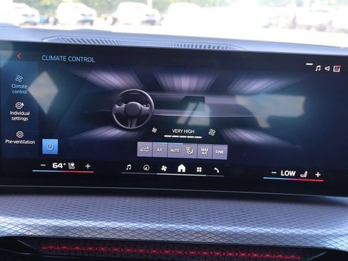 Used 2025 BMW M2 RWD image 15