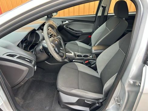 Used 2013 Ford Focus SE FWD image 14