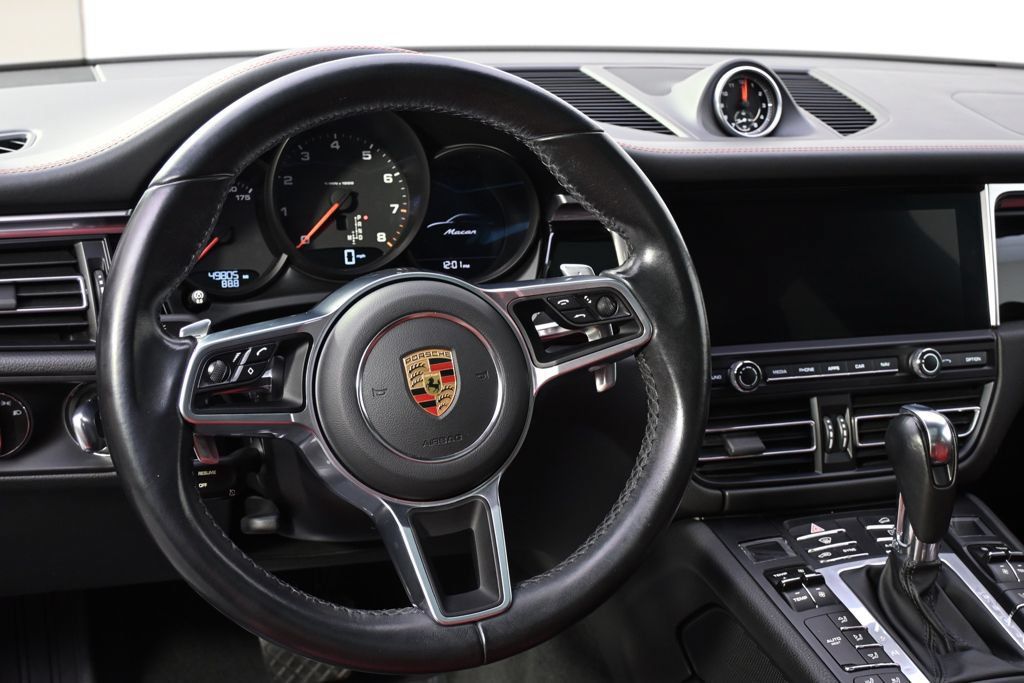 Used 2021 Porsche Macan AWD/4WD image 12
