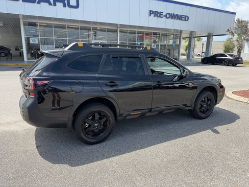 Used 2025 Subaru Outback Wilderness w/ Wilderness Package AWD/4WD image 3