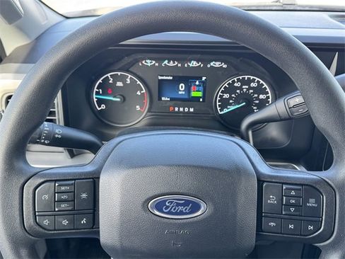 New 2025 Ford F550 4x4 SuperCab Super Duty image 27