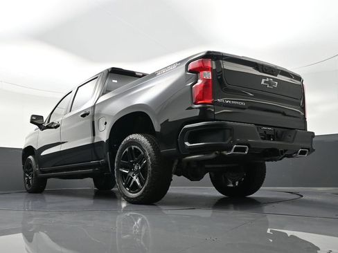 Used 2025 Chevrolet Silverado 1500 LT Trail Boss image 29