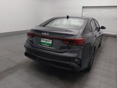 Used 2024 Kia Forte LXS w/ LXS Technology Package FWD image 7
