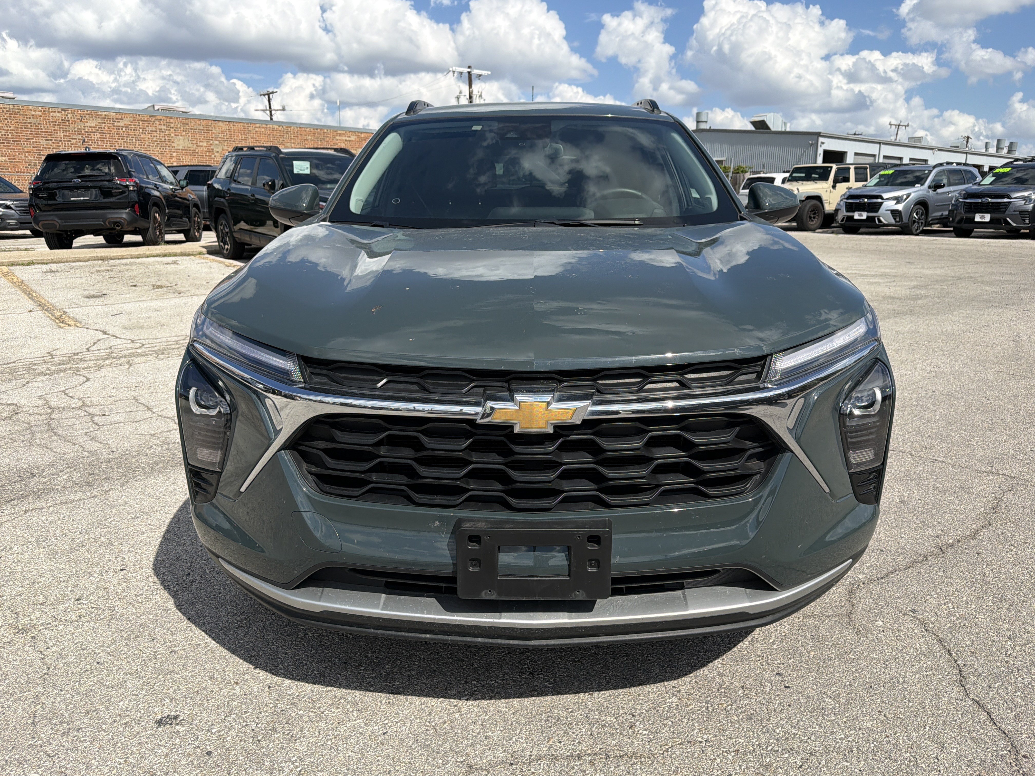 Used 2025 Chevrolet Trax LT w/ Driver Confidence Package FWD image 8