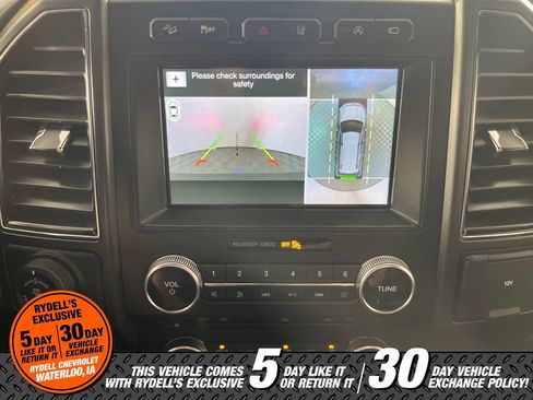 Used 2018 Ford Expedition Max Limited w/ Equipment Group 302A AWD/4WD image 31