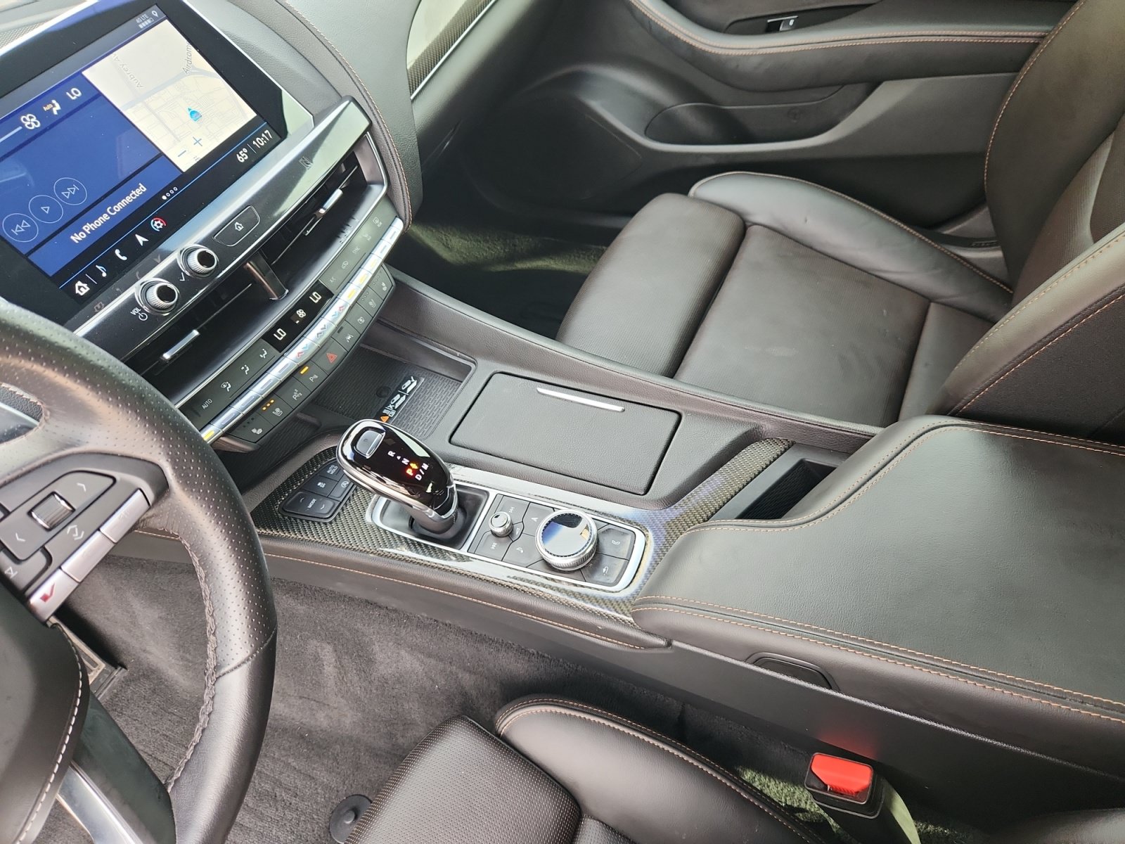 Used 2021 Cadillac CT5 V w/ Premium Package RWD image 16