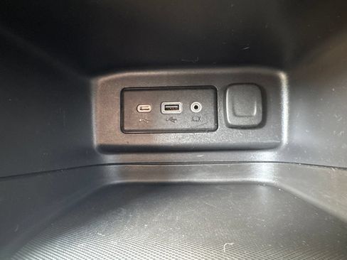 Used 2020 Chevrolet Equinox LT AWD/4WD image 26