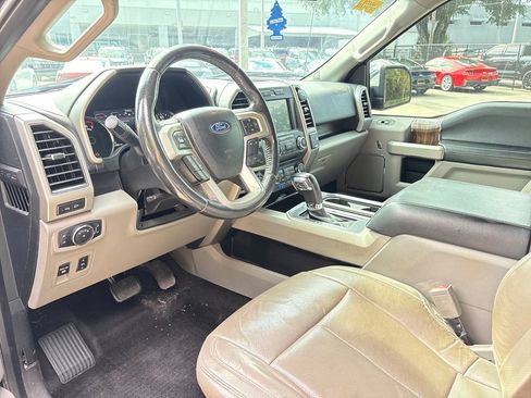 Used 2018 Ford F150 Lariat AWD/4WD image 6