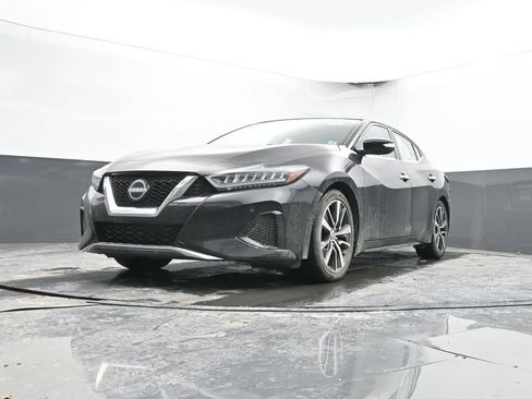 Used 2023 Nissan Maxima SL image 46