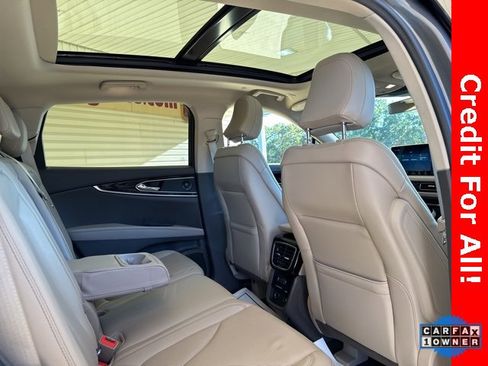 Used 2022 Lincoln Nautilus Reserve w/ Equipment Group 201A image 5