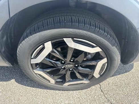 Used 2024 Kia Telluride S w/ S Sunroof Package AWD/4WD image 11