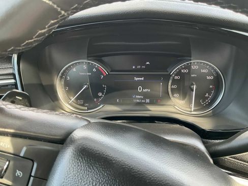 Used 2024 Cadillac XT6 Luxury w/ LPO, Floor Liner Package AWD/4WD image 12