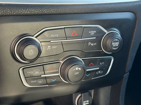 Used 2022 Dodge Charger SXT image 25