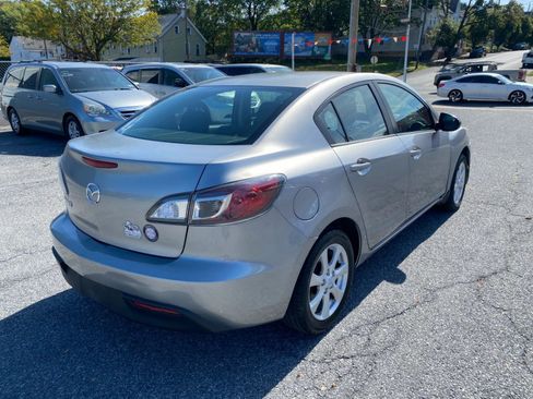 Used 2010 MAZDA MAZDA3 i Touring image 5