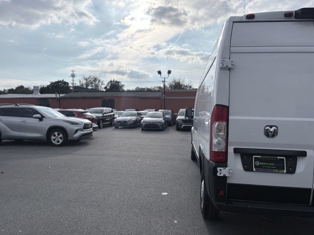 Used 2026 RAM ProMaster 2500 w/ Convenience Group FWD image 13