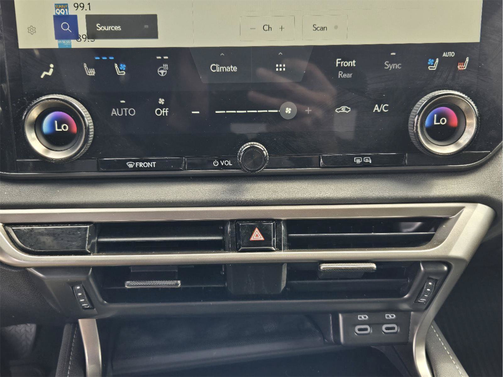 Used 2023 Lexus RX 350 Premium w/ Cold Area Package FWD image 16