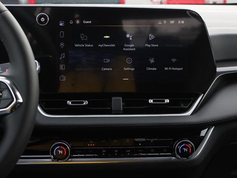 New 2026 Chevrolet Equinox LT w/ Convenience Package II image 12