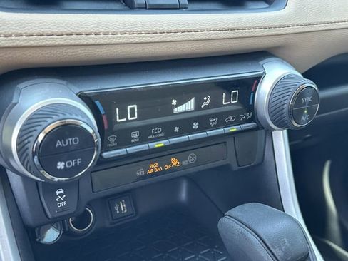 Used 2024 Toyota RAV4 LE image 15