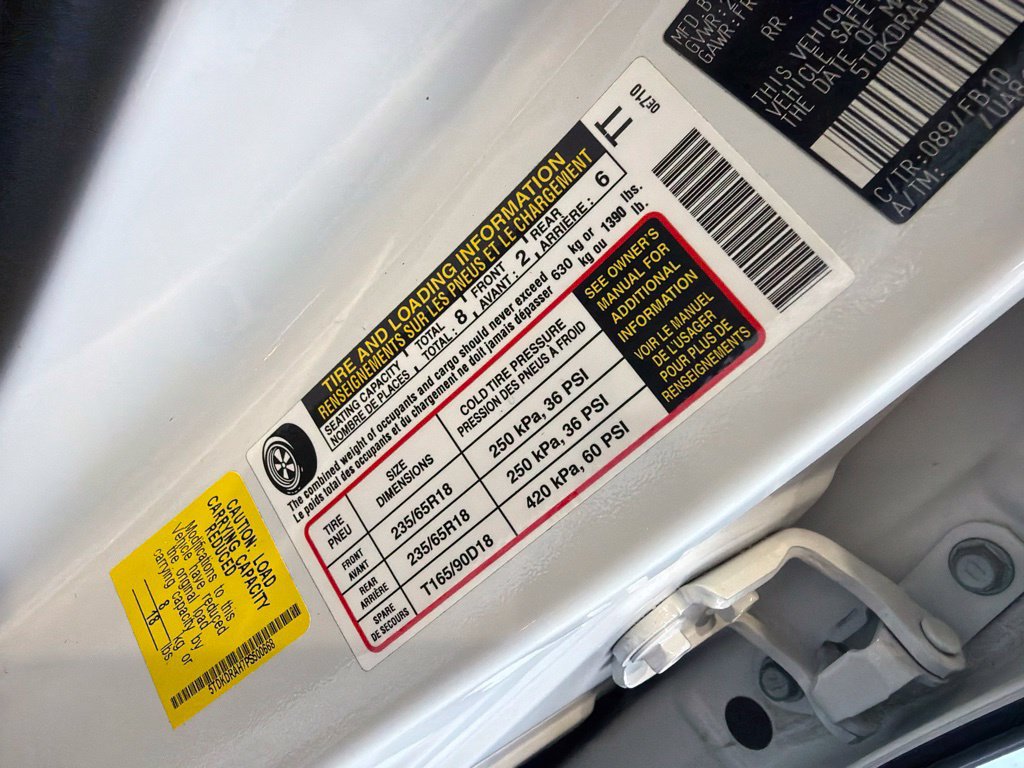 Used 2023 Toyota Highlander L FWD image 36