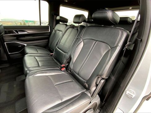 Used 2023 Jeep Wagoneer Series II image 20