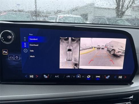 New 2026 Chevrolet Traverse LT w/ Driver Confidence Package image 57