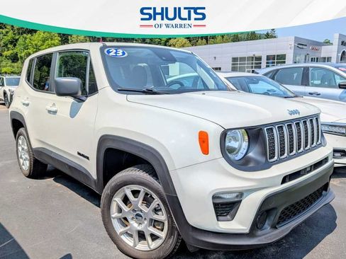 Used 2023 Jeep Renegade Latitude AWD/4WD image 1