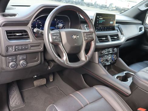 Used 2022 Chevrolet Tahoe RST AWD/4WD image 5