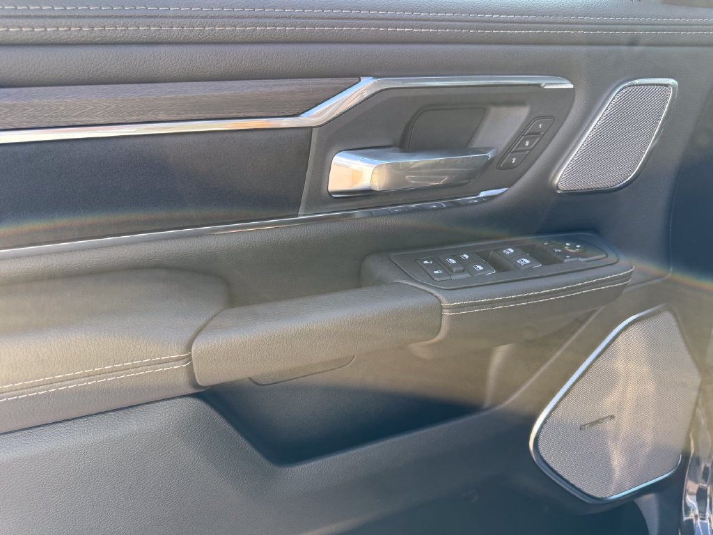 New 2027 RAM 1500 Laramie AWD/4WD image 5
